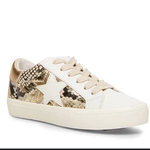 Steve Madden Sienna Sneaker, size 7.5